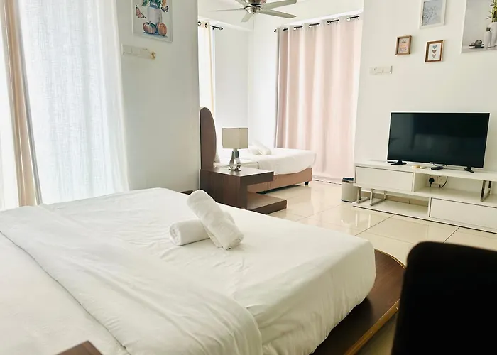 10Pax 3-Bedroom L Seaview L Georgetown L Gleneagles L Mansion One